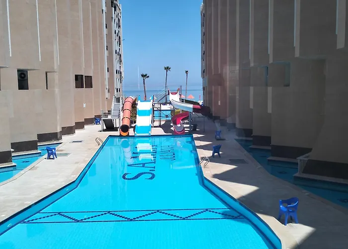 Juliana Hurghada شقة فندقية *